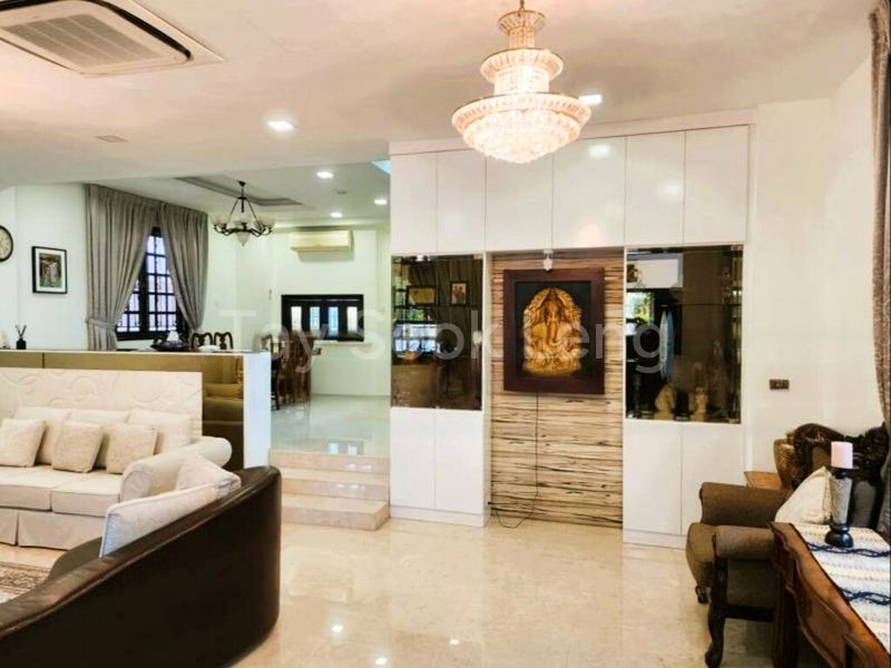 6 Bed Bungalow (Landed) for Sale in  Casa Sarina - Image 2